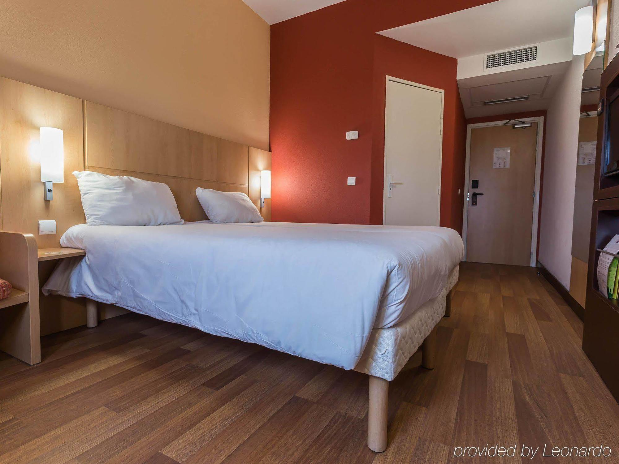 Ibis Oran Les Falaises מראה חיצוני תמונה
